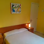 Отель Lleida 2*